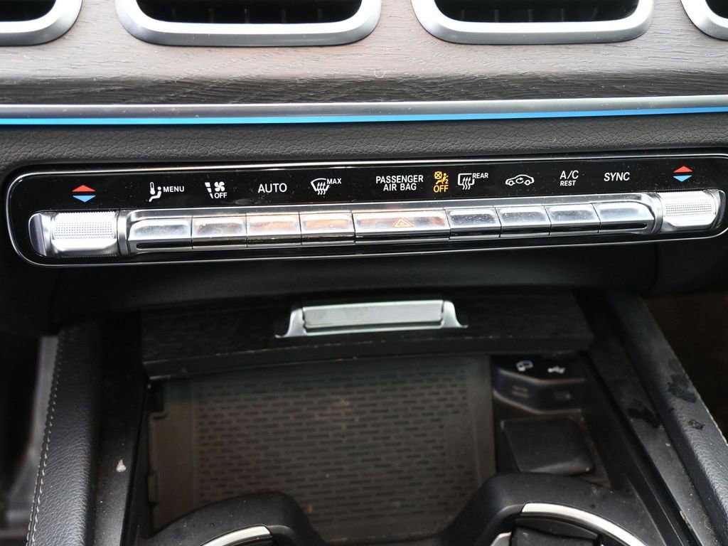 Used 2020 Mercedes-Benz GLS 450 4MATIC image 31