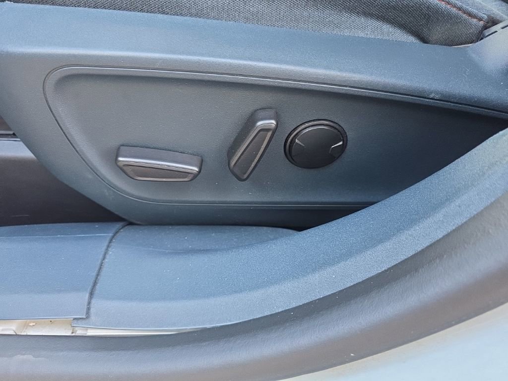 Used 2024 Ford Maverick XLT w/ XLT Luxury Package image 16