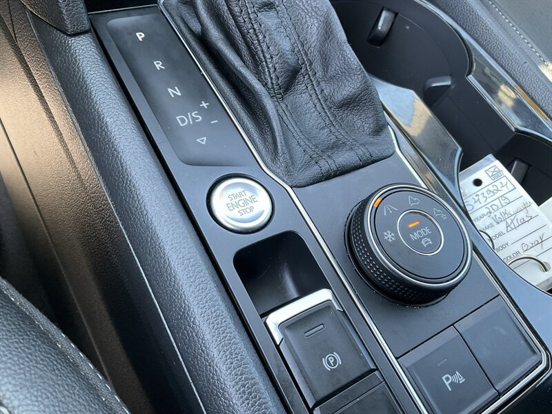Used 2019 Volkswagen Atlas SEL AWD/4WD image 29