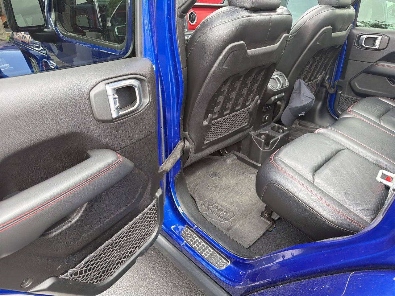 Used 2019 Jeep Wrangler Unlimited Rubicon AWD/4WD image 18