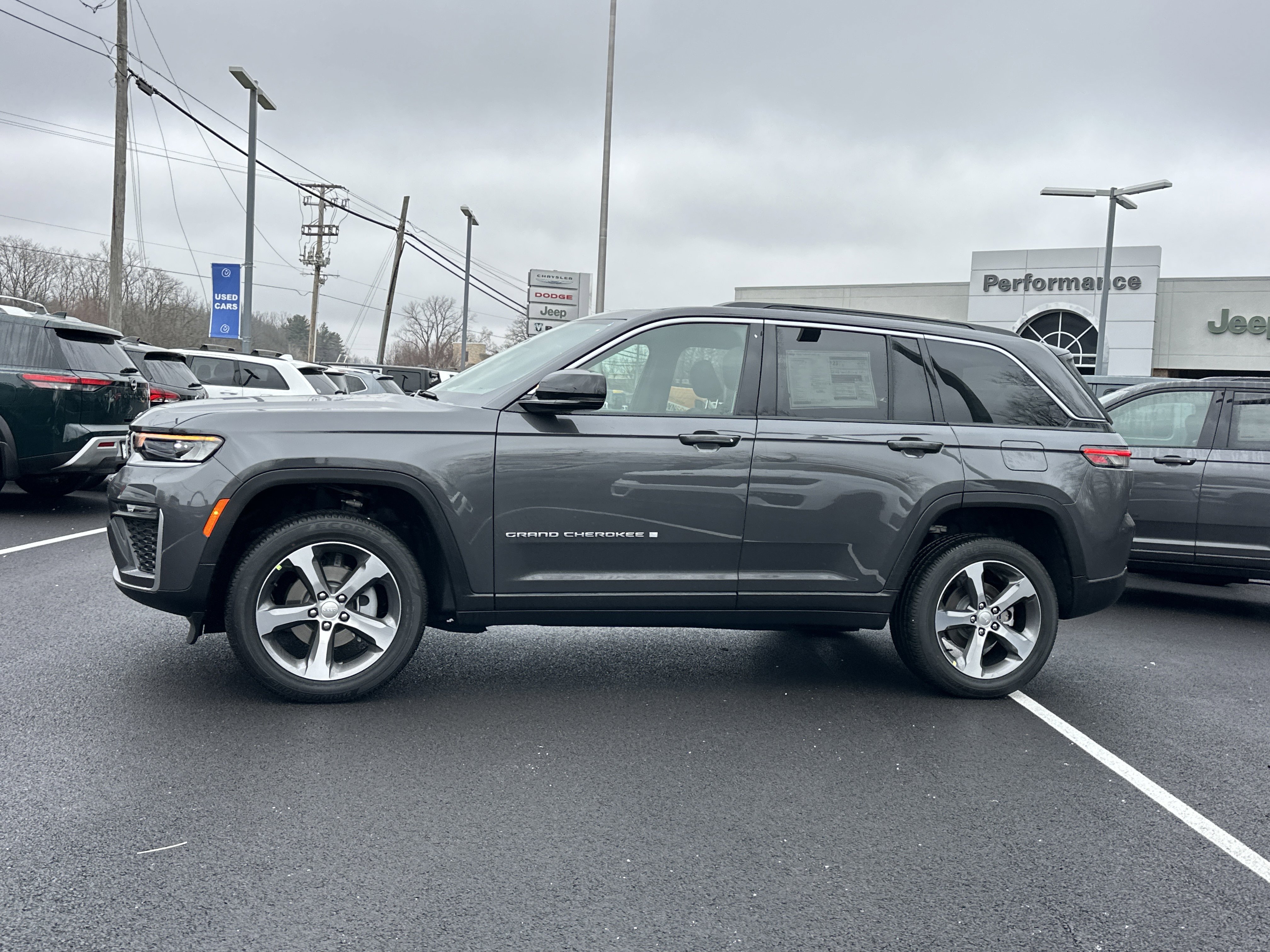 New 2026 Jeep Grand Cherokee Limited image 25