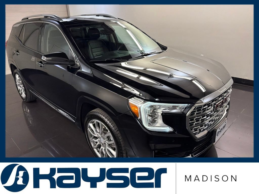 Used 2022 GMC Terrain Denali w/ LPO, Floor Liner Package