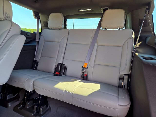 Used 2024 GMC Yukon SLT w/ SLT Premium Package RWD image 12