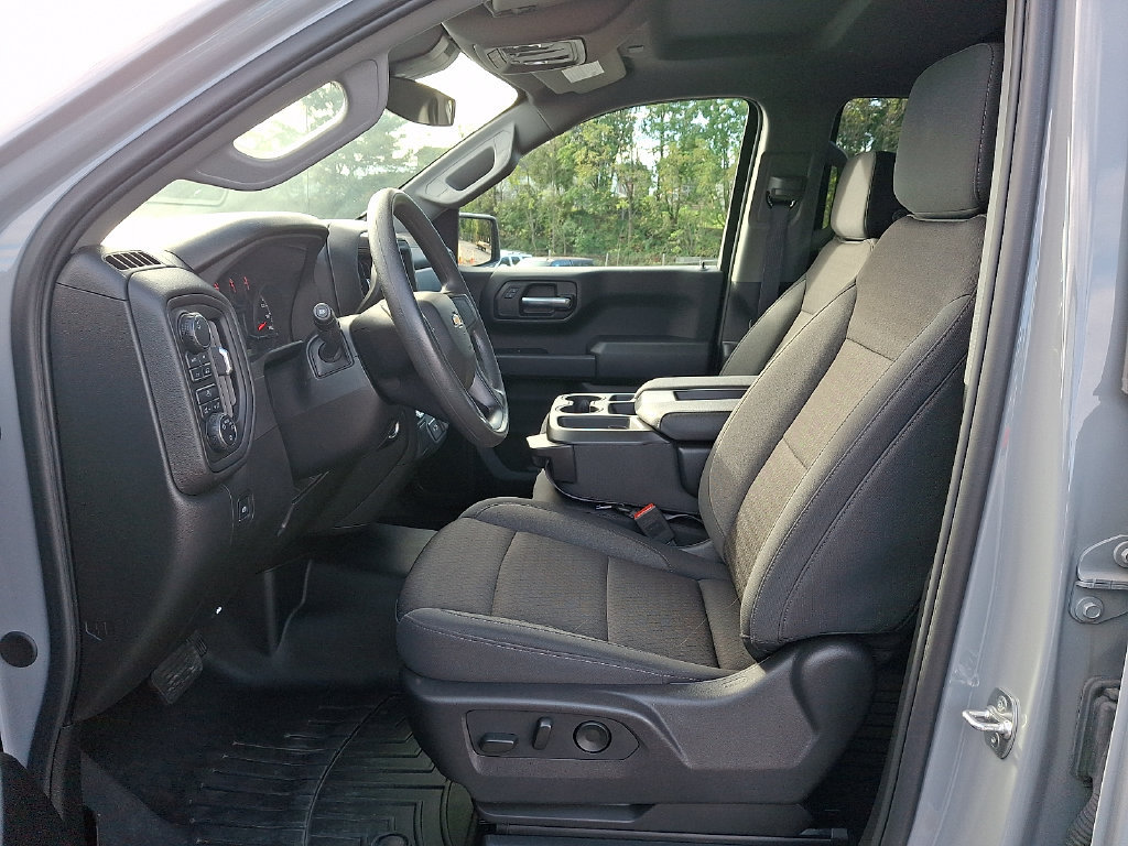 Used 2025 Chevrolet Silverado 1500 Custom AWD/4WD image 13