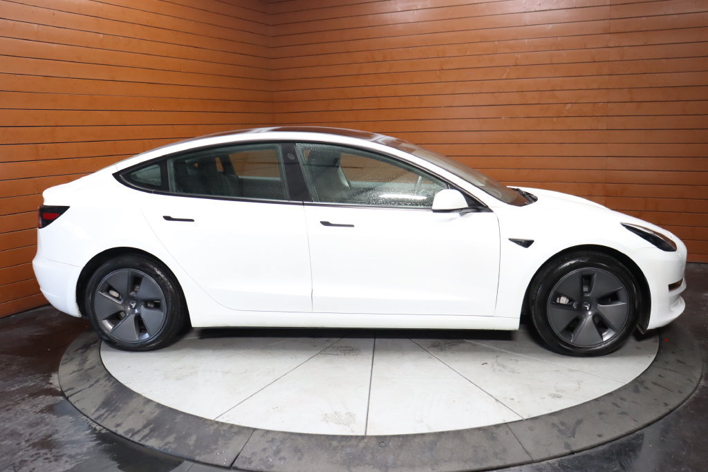 Used 2022 Tesla Model 3 Long Range AWD/4WD image 40