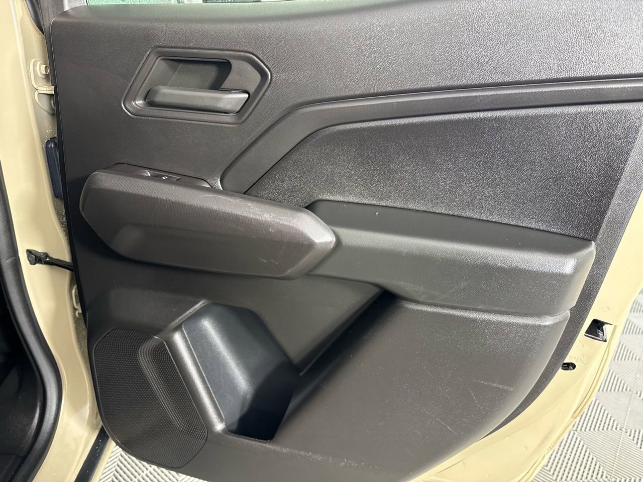 Used 2023 Chevrolet Colorado W/T image 25