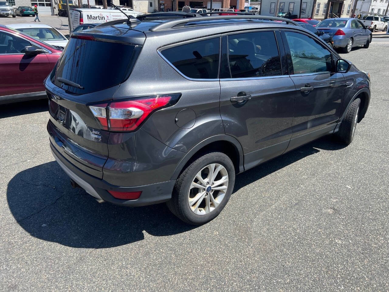 Used 2018 Ford Escape SEL w/ Ford Safe & Smart Package AWD/4WD image 3