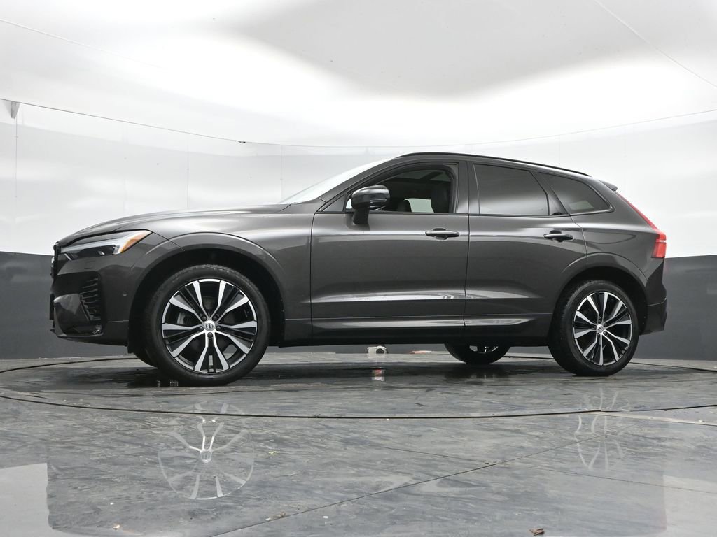 Certified 2023 Volvo XC60 B5 Plus w/ Climate Package AWD/4WD image 34