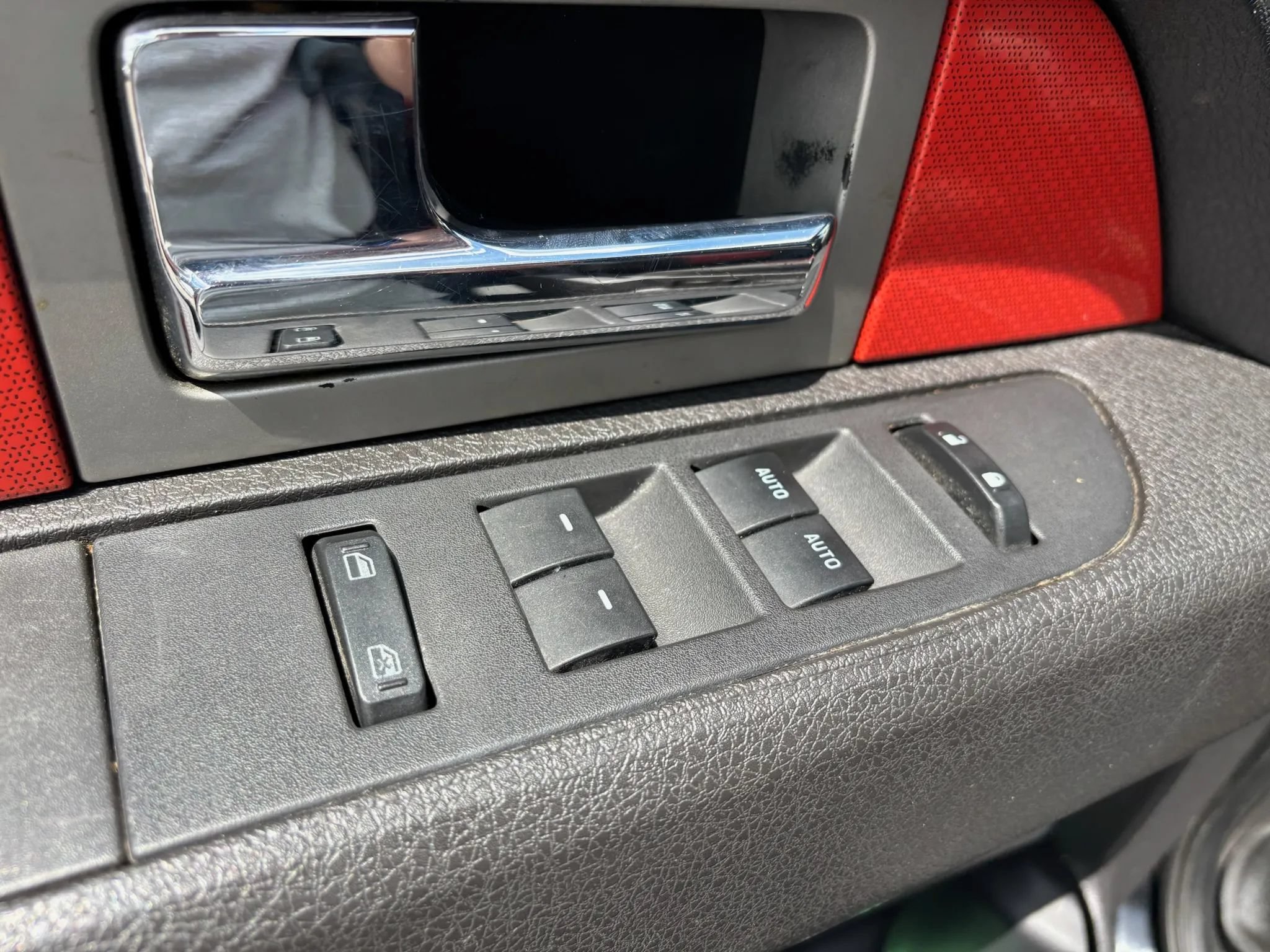 Used 2011 Ford F150 Raptor w/ Raptor Luxury Pkg AWD/4WD image 13