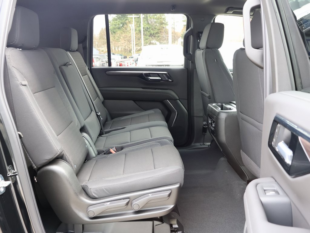 New 2026 Chevrolet Suburban LS image 35