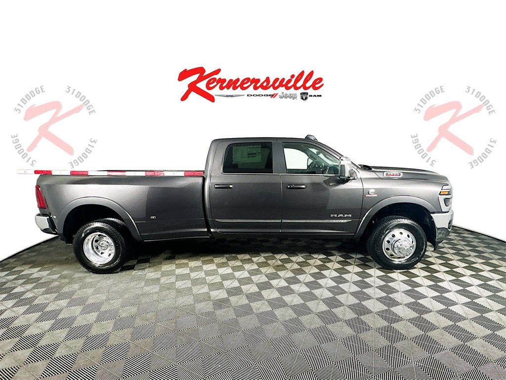 New 2026 RAM 3500 Limited w/ Towing Technology Group image 8