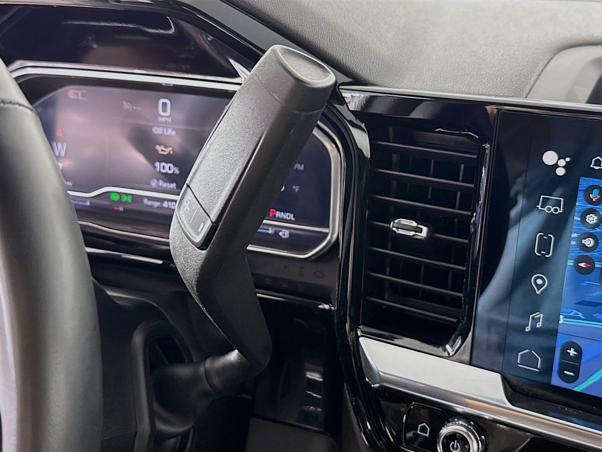 Used 2025 GMC Sierra 1500 SLT image 20