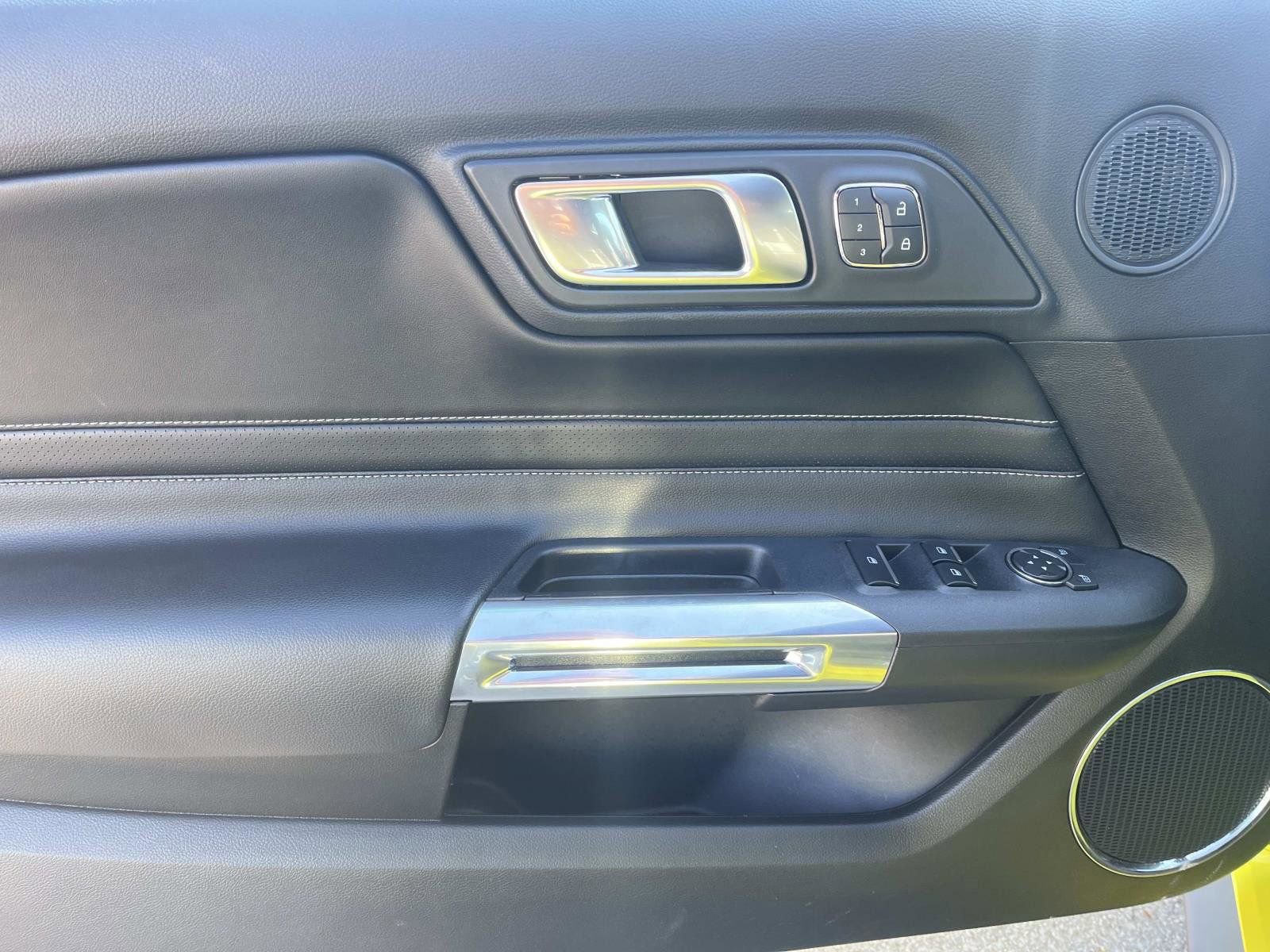 Used 2021 Ford Mustang GT Premium w/ GT Performance Package image 17