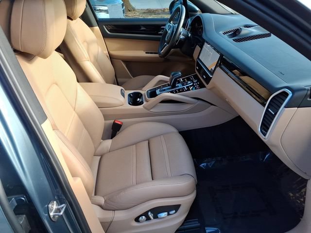 Used 2019 Porsche Cayenne AWD/4WD image 17
