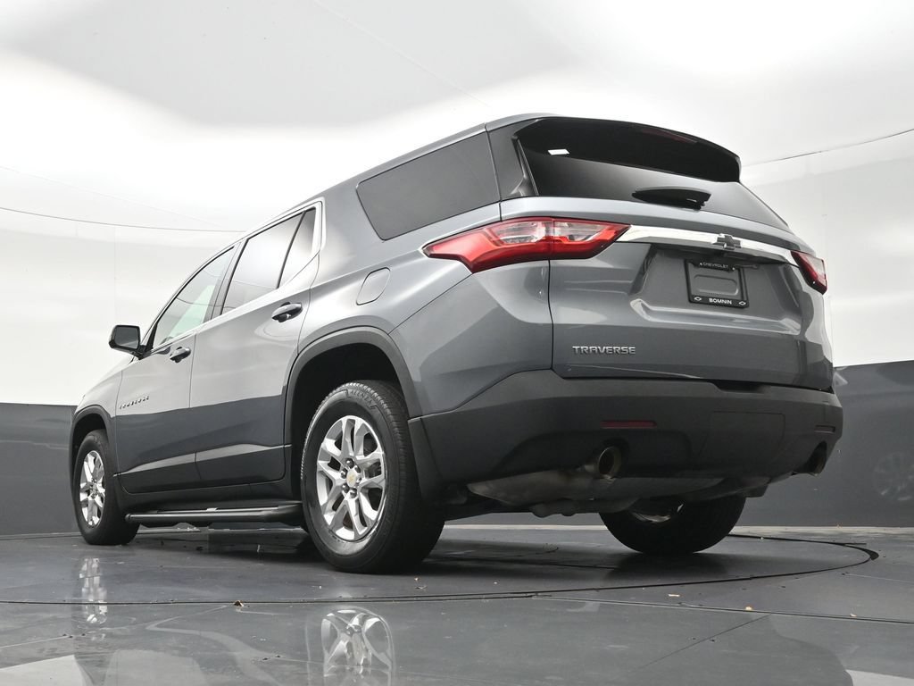 Used 2020 Chevrolet Traverse LS FWD image 31
