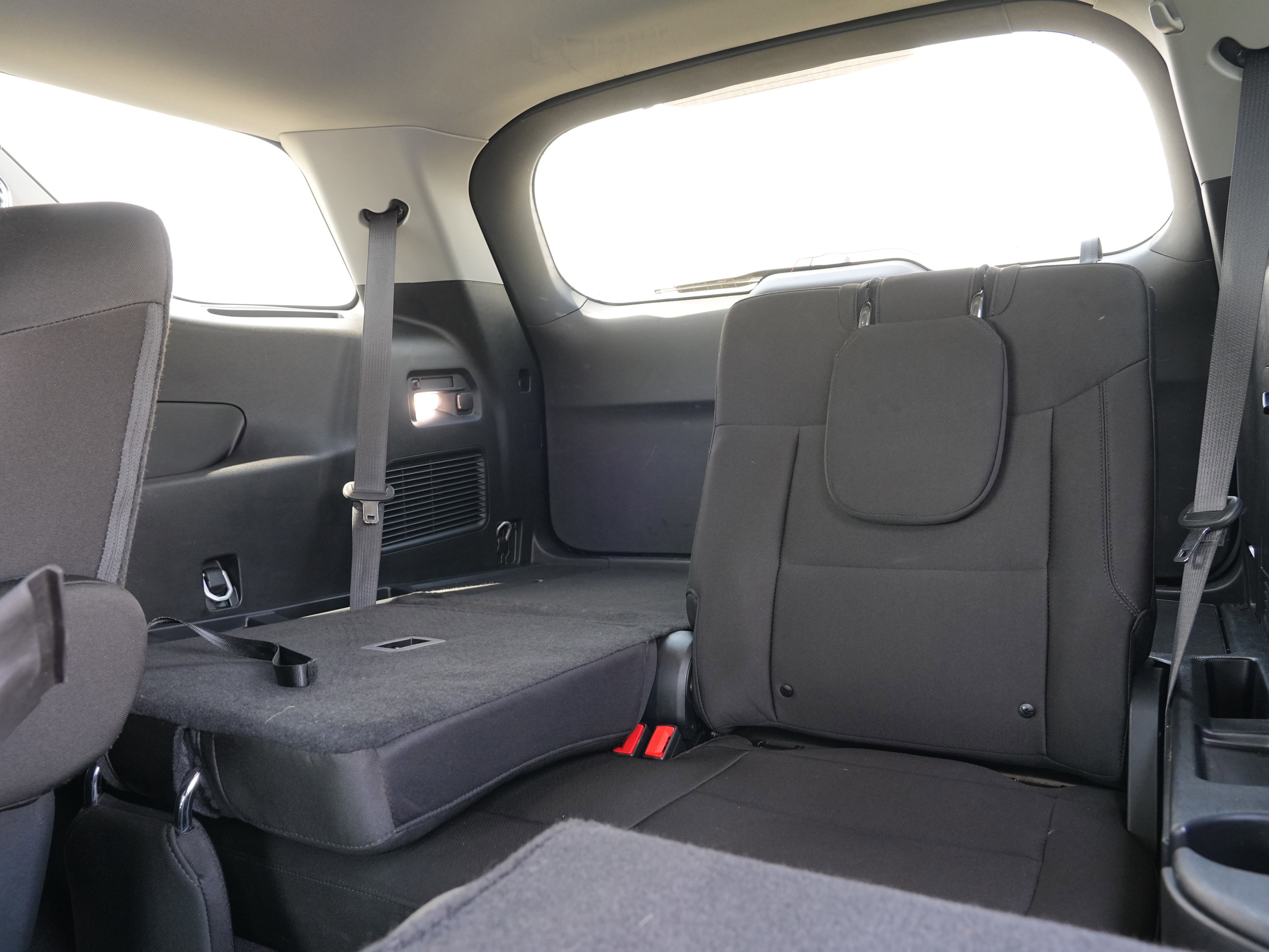 Used 2023 Ford Explorer XLT AWD/4WD image 28