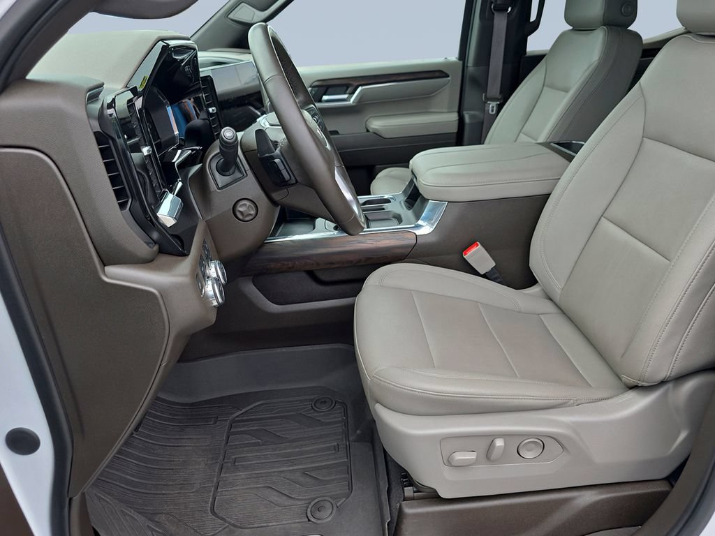 Used 2023 GMC Sierra 1500 SLT AWD/4WD image 49