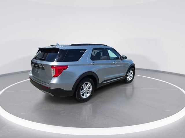 Used 2020 Ford Explorer XLT w/ Equipment Group 202A RWD image 8