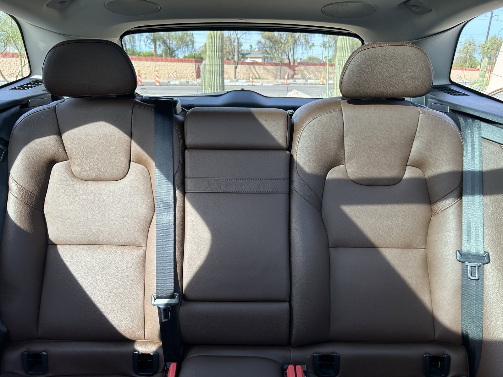 Used 2019 Volvo XC60 T5 Inscription image 18