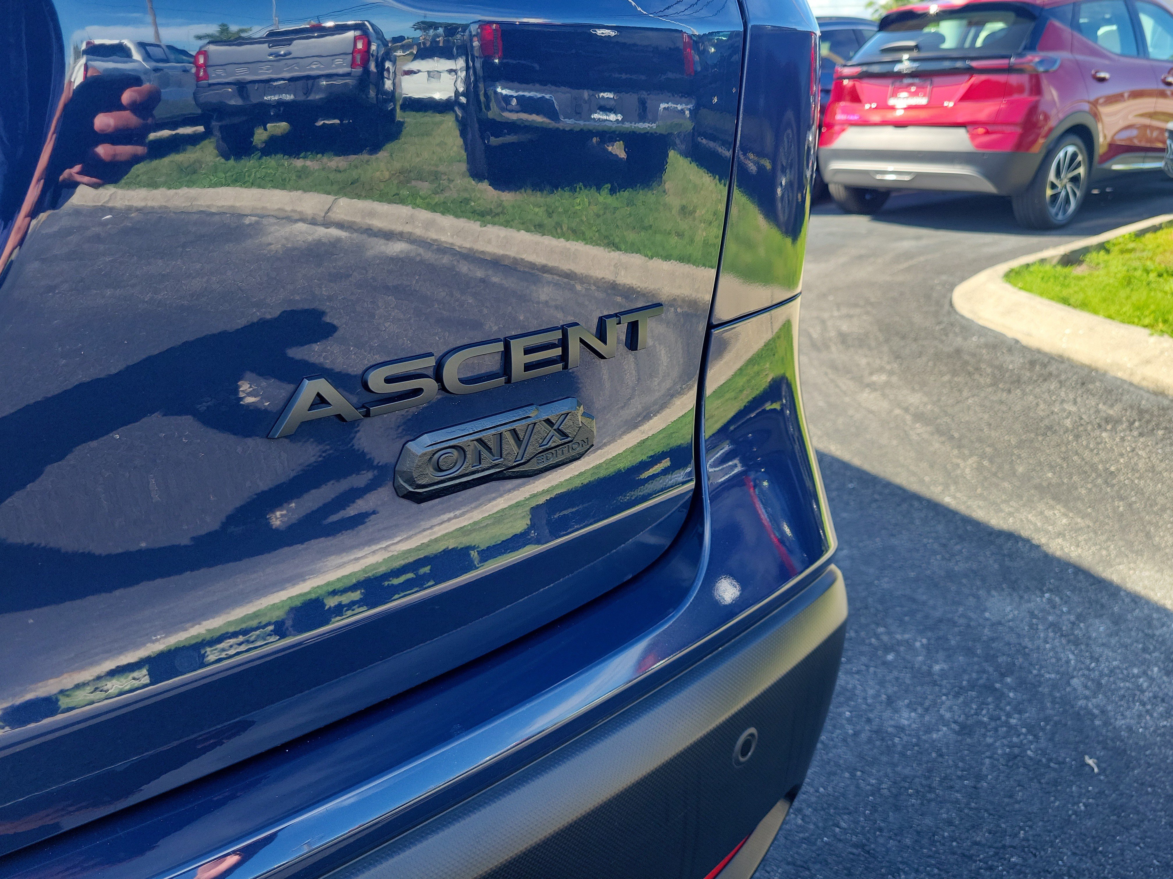 Used 2025 Subaru Ascent Onyx Edition AWD/4WD image 12