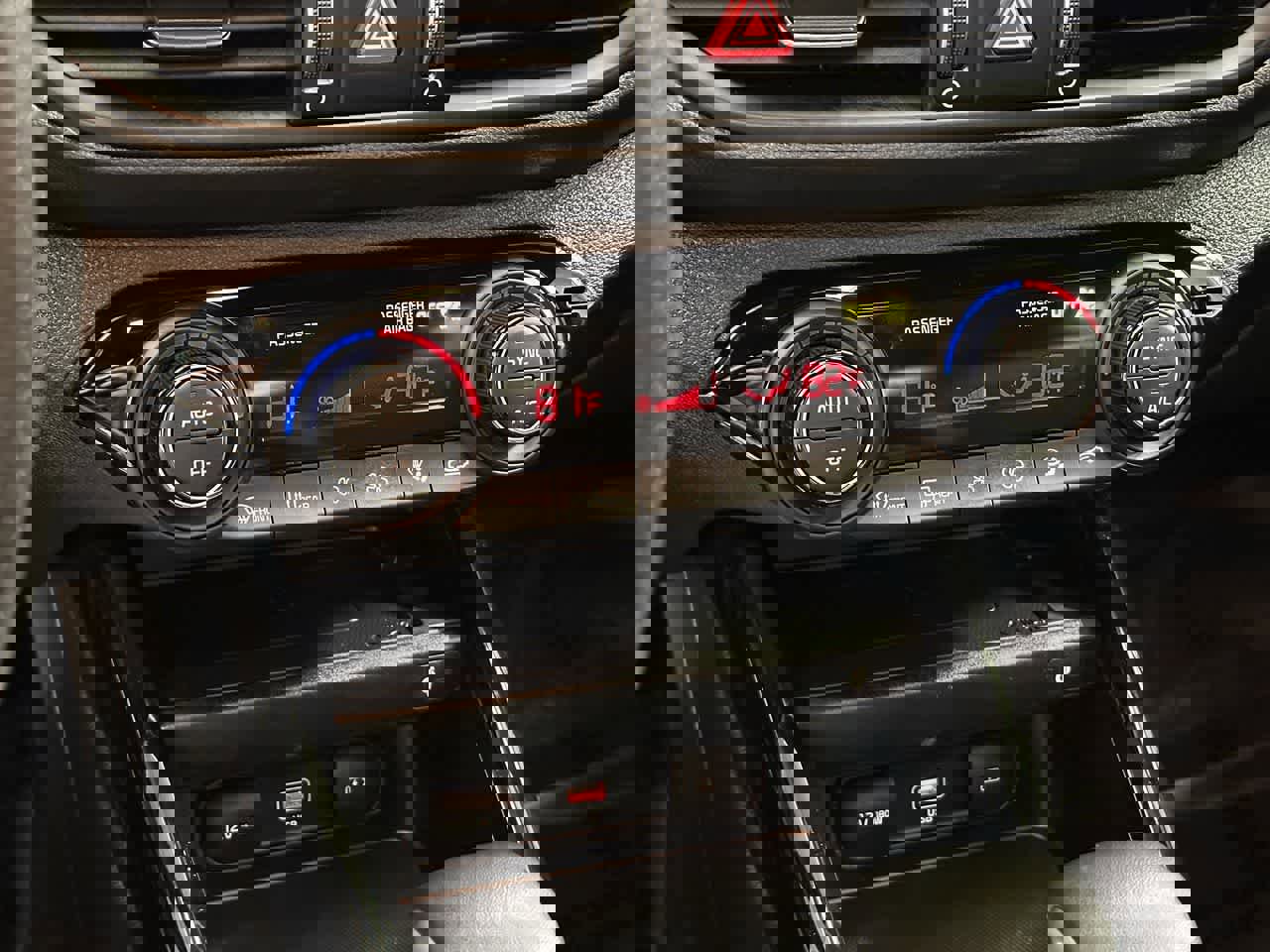 Used 2023 Kia Forte GT image 21