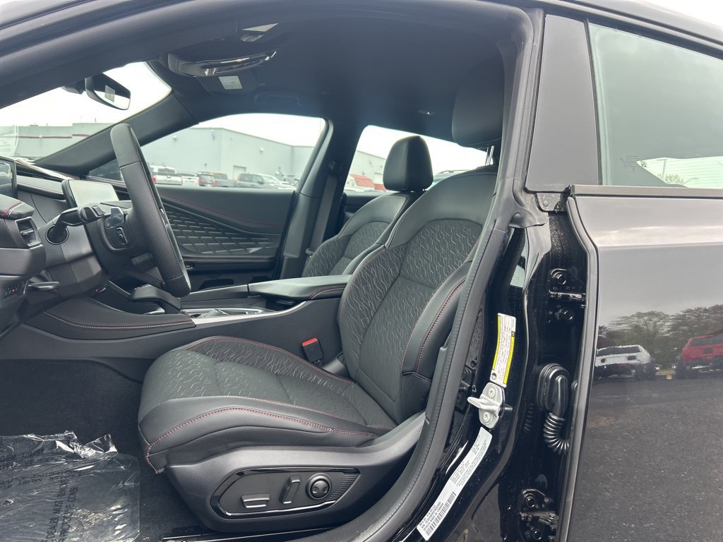 New 2026 Dodge Charger Scat Pack w/ Blacktop Package AWD/4WD image 4