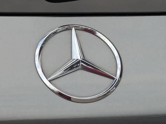 Certified 2022 Mercedes-Benz GLC 300 w/ Premium Package Lite image 11
