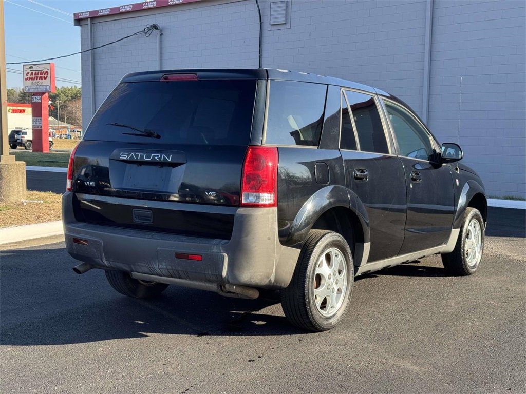 Used 2004 Saturn Vue 2WD V6 image 21