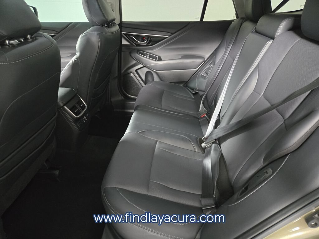 Used 2023 Subaru Outback Limited AWD/4WD image 14