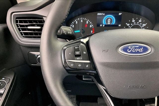 Used 2022 Ford Escape SE w/ Cold Weather Package AWD/4WD image 22