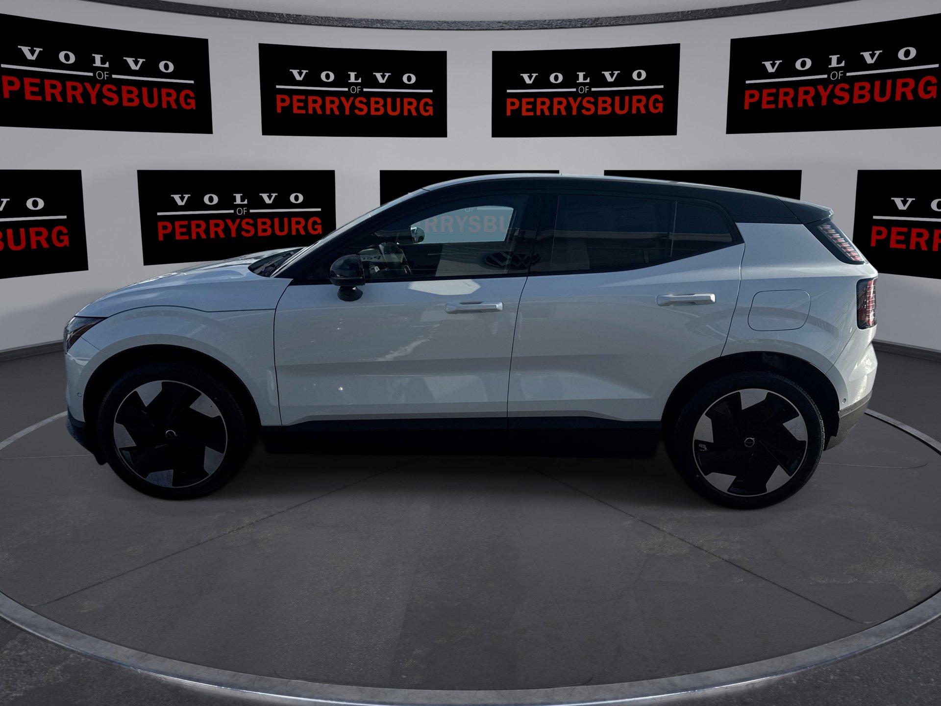 New 2026 Volvo EX30 Ultra image 5