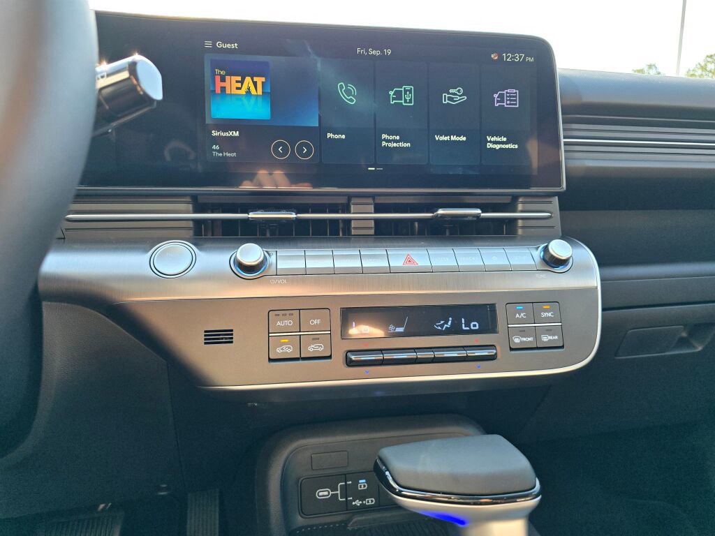 New 2026 Hyundai Kona SEL Sport image 24