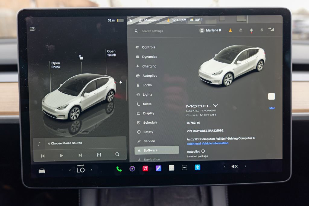 Used 2024 Tesla Model Y Long Range image 48