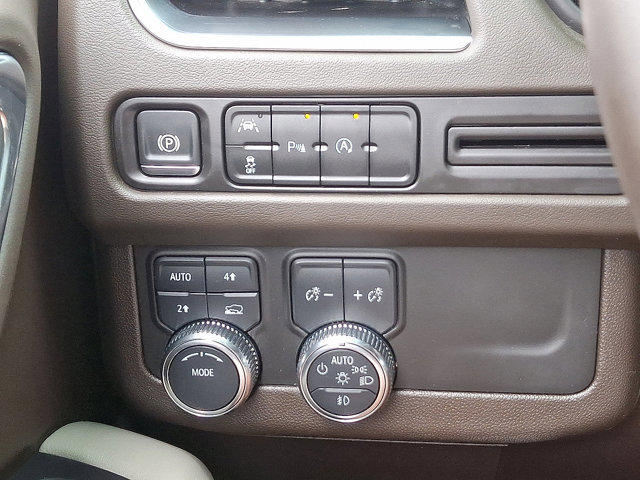 Used 2024 GMC Yukon SLT image 24