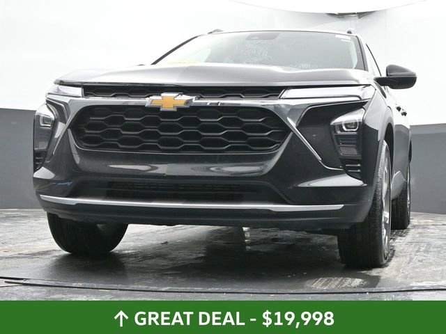 Used 2025 Chevrolet Trax LT image 45