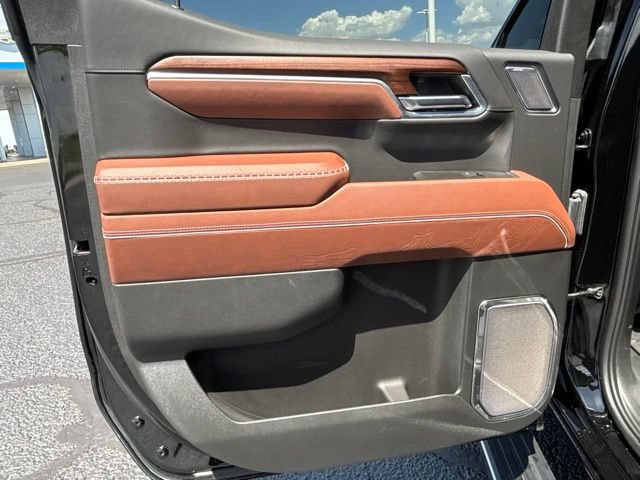Used 2025 GMC Sierra 1500 Denali Ultimate AWD/4WD image 16