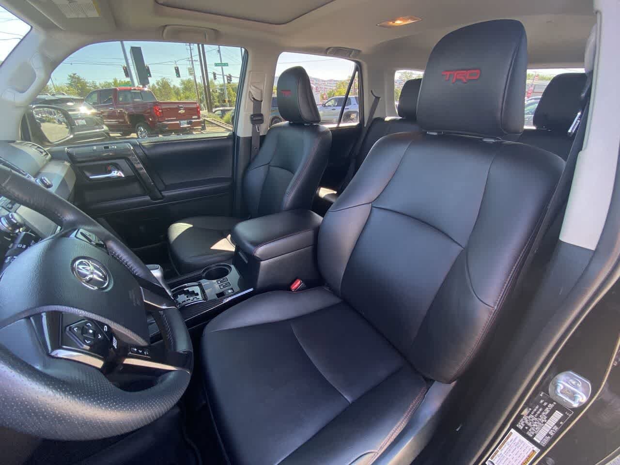 Used 2019 Toyota 4Runner TRD Off-Road Premium AWD/4WD image 11