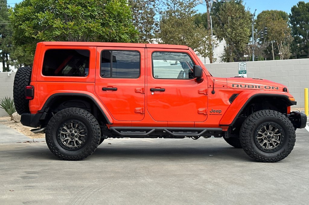 Used 2023 Jeep Wrangler Unlimited Rubicon 392 w/ Trailer Tow Package AWD/4WD image 7