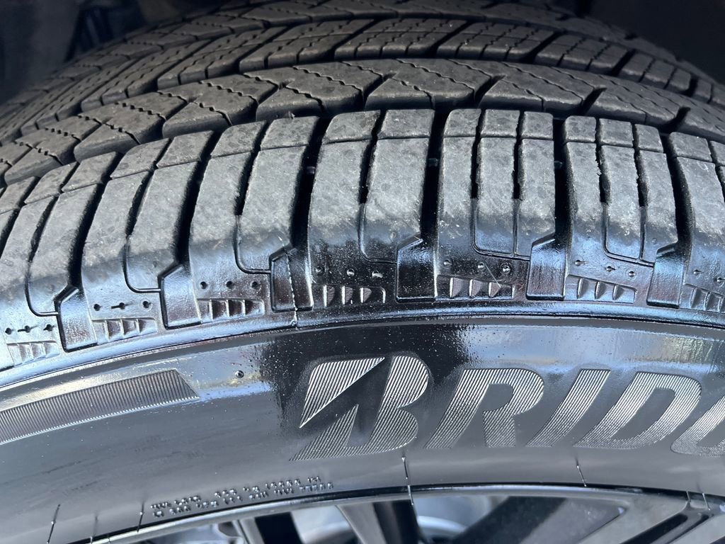 Used 2025 Acura MDX A-Spec image 28