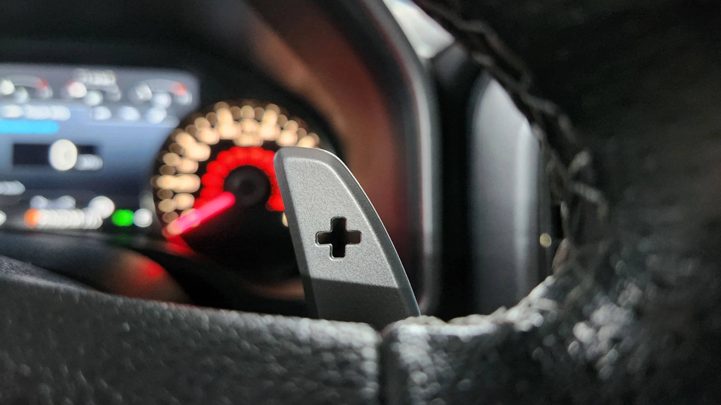 Used 2017 Ford F150 Raptor w/ Equipment Group 802A Luxury image 34