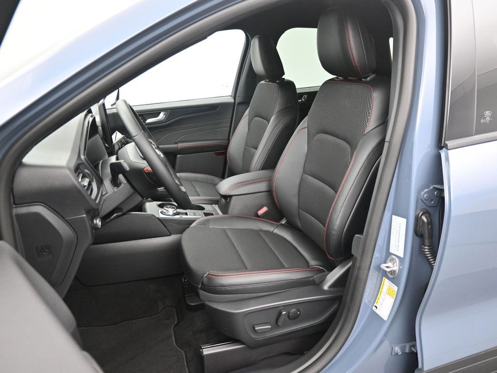 New 2025 Ford Escape ST-Line w/ Equipment Group 301A image 9