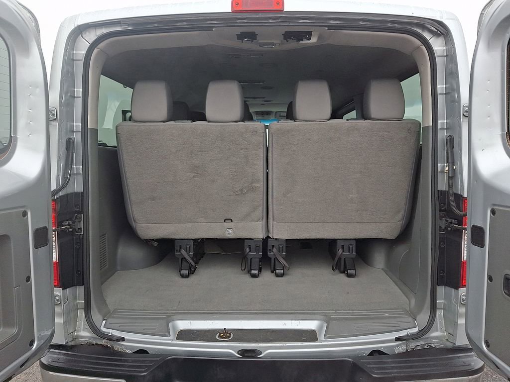Used 2017 Nissan NV 3500 SV w/ SV Technology Package image 28
