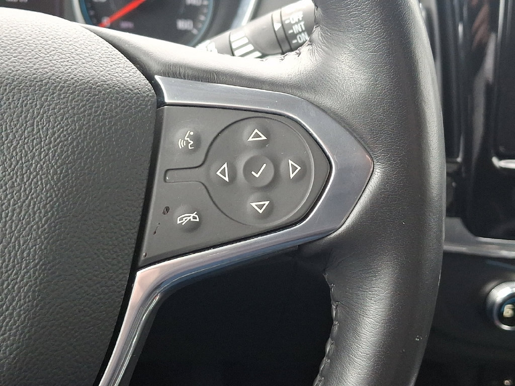 Used 2021 Chevrolet Traverse LT AWD/4WD image 26