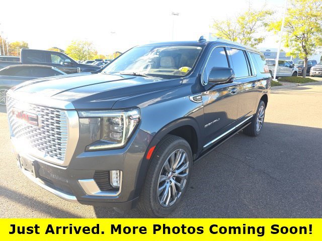 Used 2021 GMC Yukon XL Denali w/ Denali Ultimate Package AWD/4WD image 1