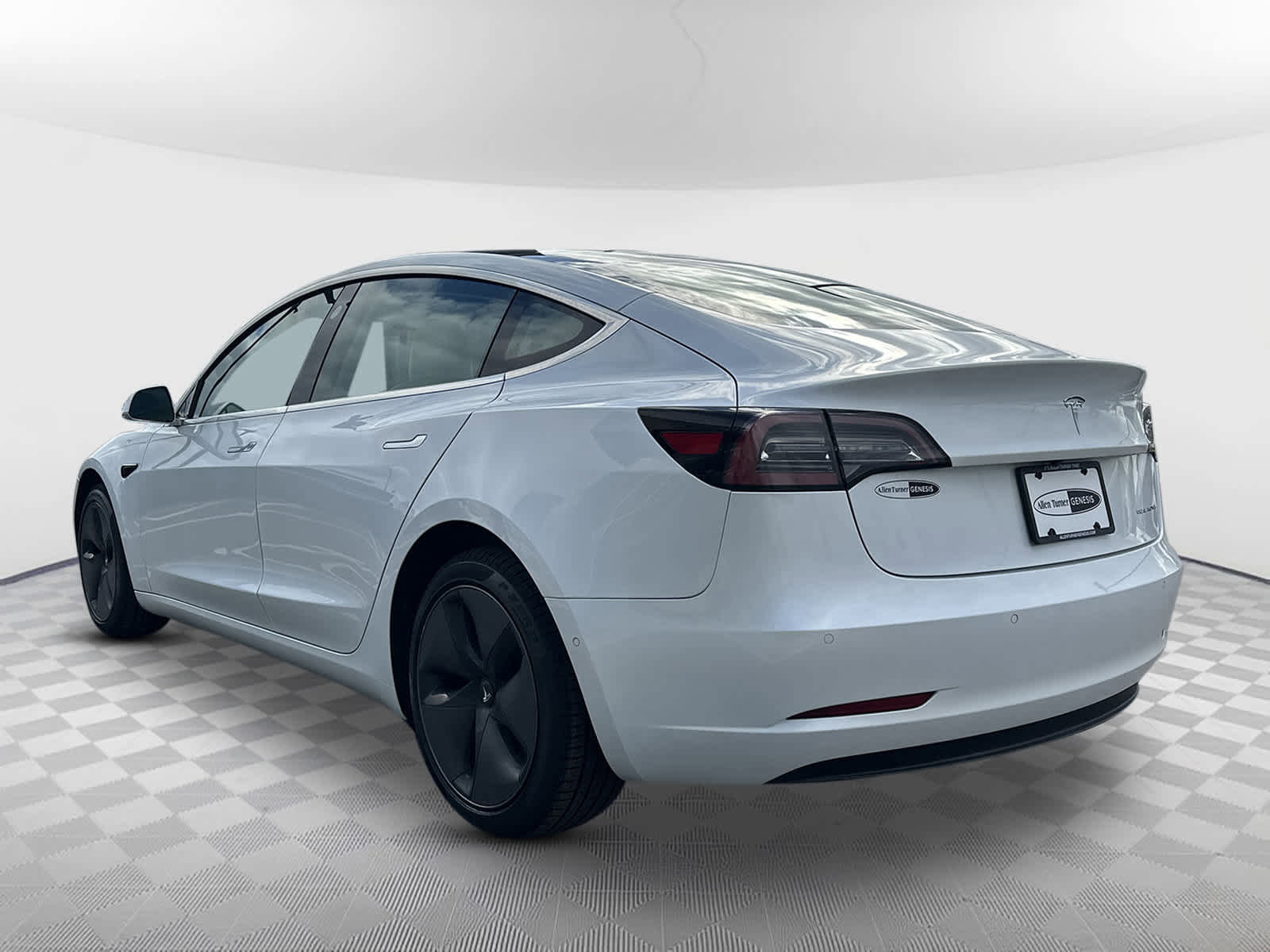 Used 2020 Tesla Model 3 Long Range image 5