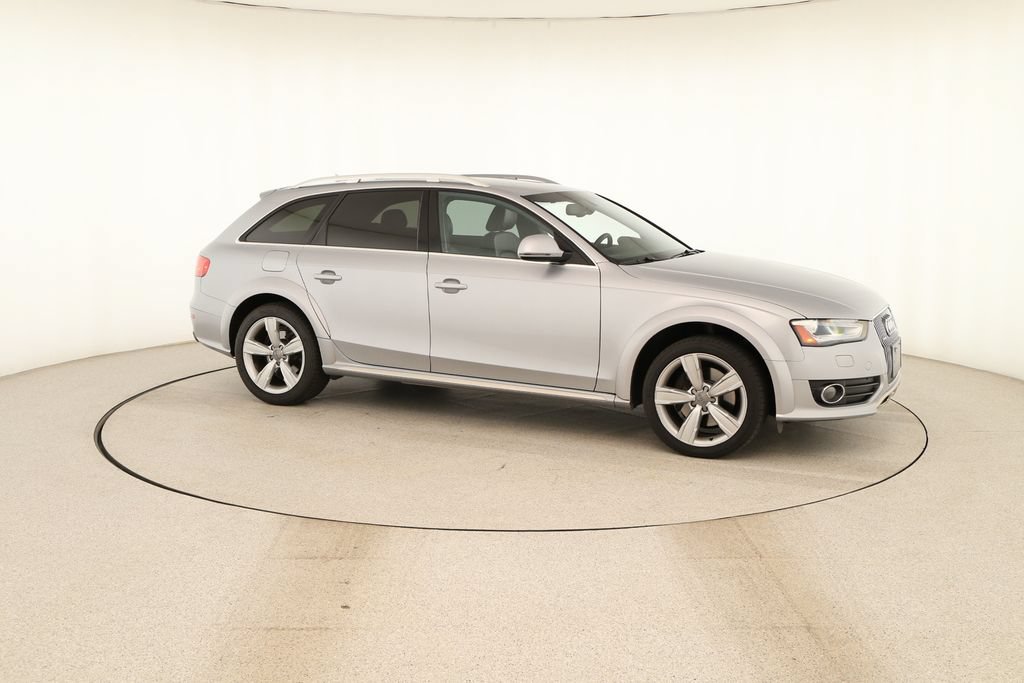 Used 2015 Audi A4 Premium Plus w/ Technology Package AWD/4WD image 9