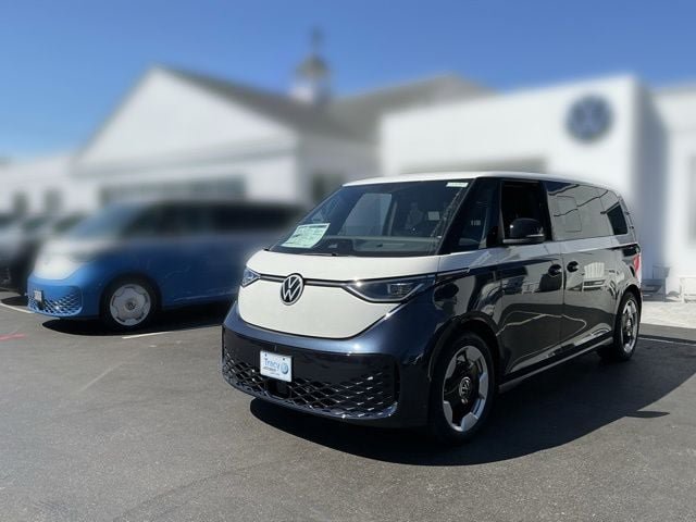 New 2025 Volkswagen ID. Buzz Pro S Plus AWD/4WD image 5