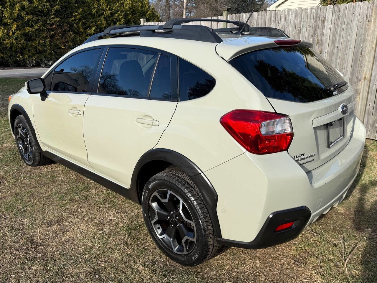 Used 2015 Subaru Crosstrek 2.0i Premium w/ Moonroof Package AWD/4WD image 7