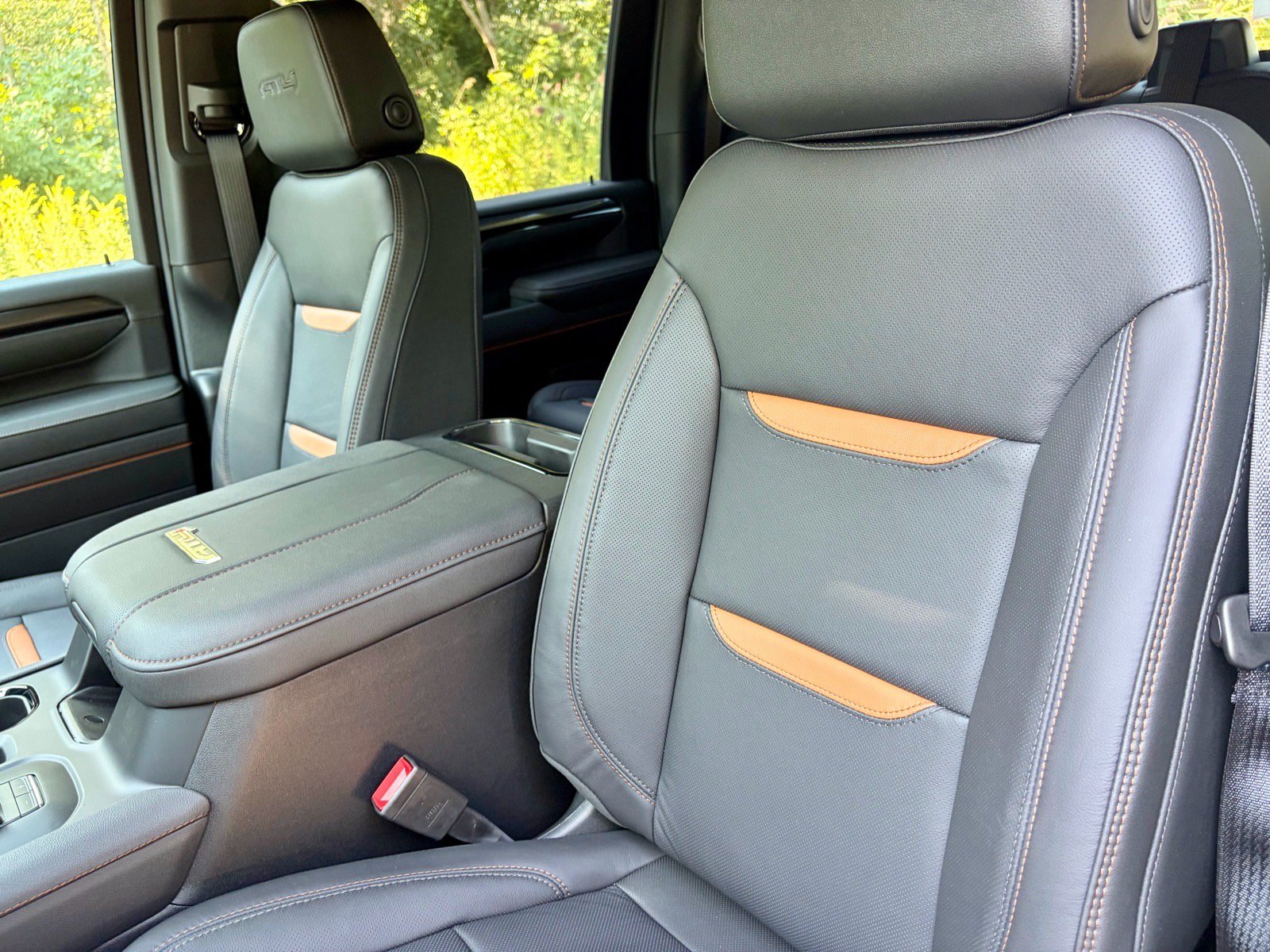 New 2026 GMC Sierra 2500 AT4 AWD/4WD image 4