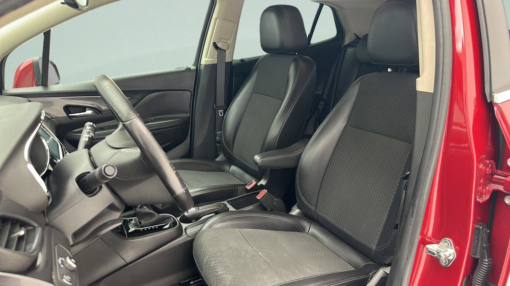 Used 2019 Buick Encore Preferred FWD image 13